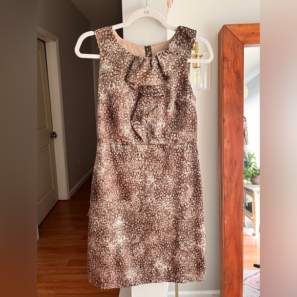 LOFT Dresses & Skirts - ANN TAYLOR LOFT Tan/Off White Front Ruffle Sleeveless Midi Dress